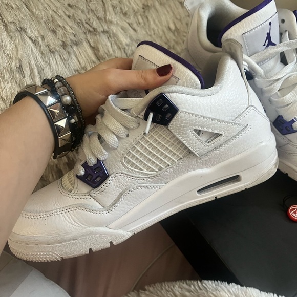Jordan 4 metallic purple - Picture 8 of 10